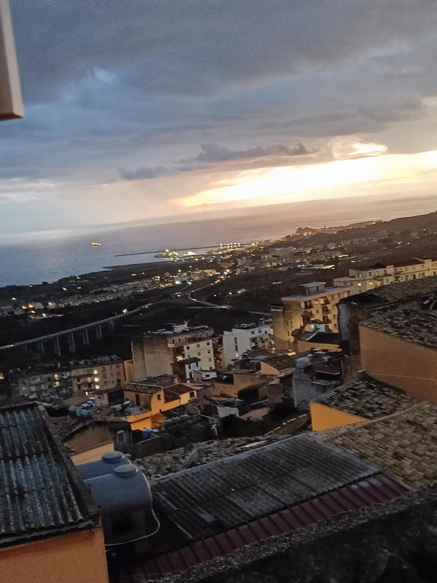 Afena Rent Bedrooms Agrigento Exterior photo